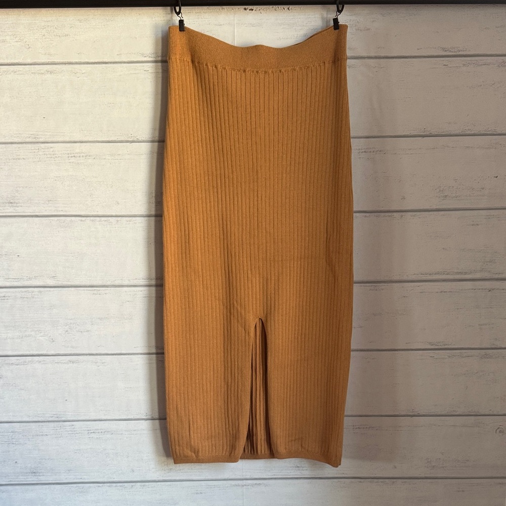 Gianni Bini  Brown knit Skirt